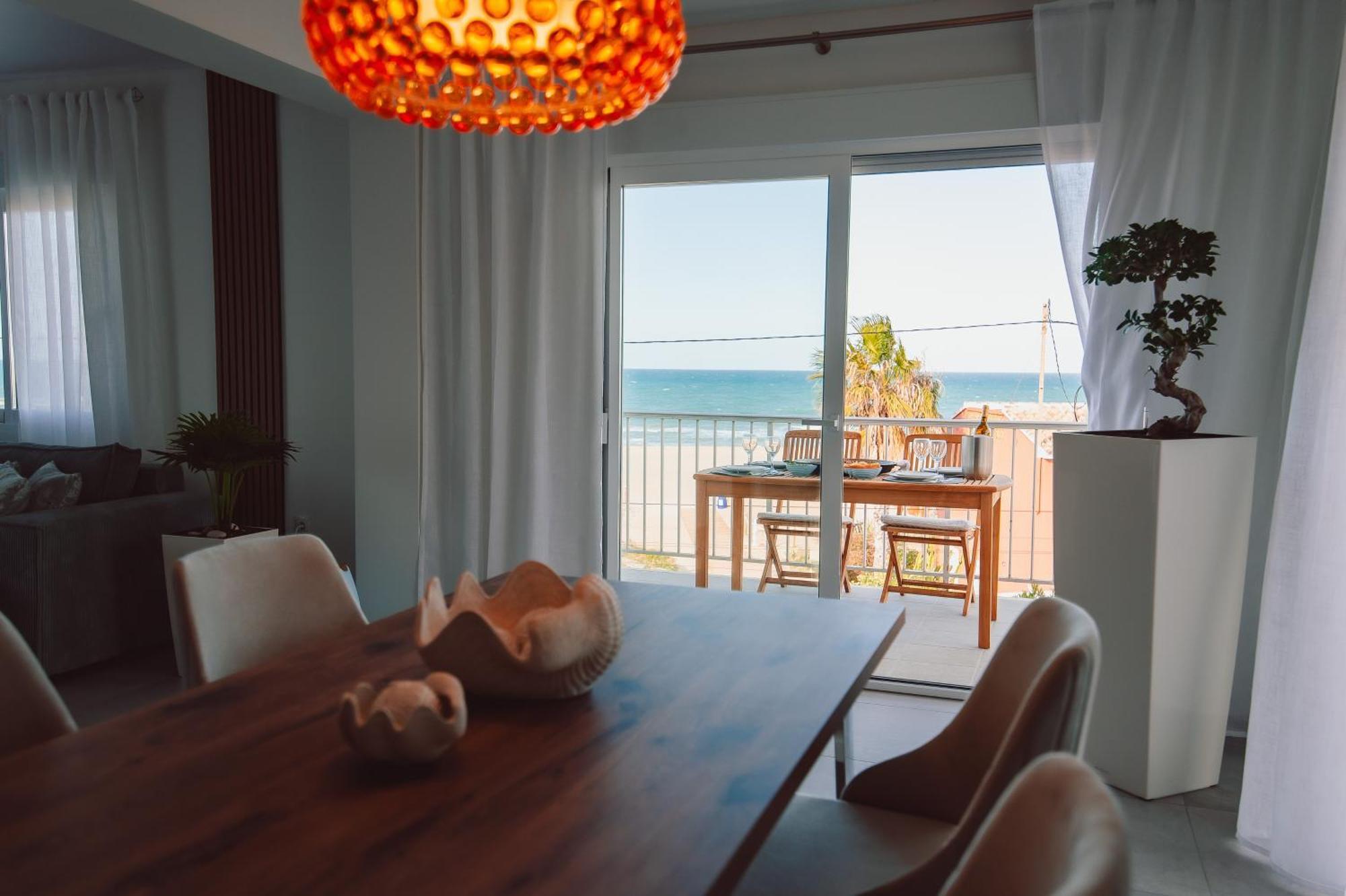 Apartamento Perla De Mar Les Deveses Exterior photo
